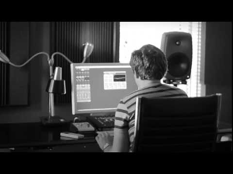 Ginny Blackmore and Stan Walker - Holding You (Live)