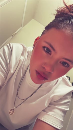 𝓑𝓡𝓔𝓔 (@breezes03)’s videos with Imagination - Eric Bellinger