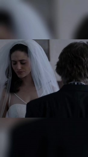 Frank Ruins Fiona's Wedding in Shameless