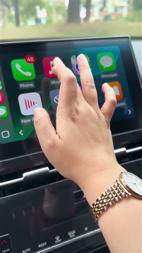 Cords are dead!This tiny adapter makes CarPlay wireless,easy. #wirelesscarplay#caraccessories
