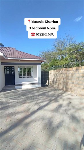 3 bedroom modern bungalows for sale. ✅ 700 meters off Matasia-Kiserian tarmac. ✅ All bedrooms are ensuite. ✅ Each unit sitting on a 40×80 plot. ✅ With ready freehold title deeds. ✅ In a gated community. ✅ Priced at 6.5M. For viewing ☎️ 0722101569. #Kiserian #Matasia #ngong #houseforsale #househunting