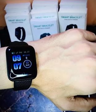 116 Plus / D13 Bluetooth Smart Watch connecting to smart phone!