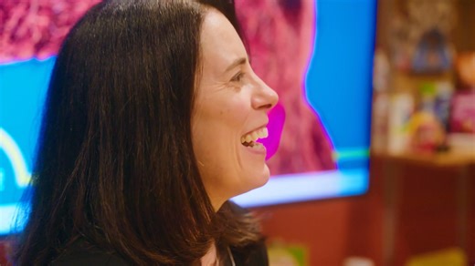 🏆 We’re proud to introduce Professor Hirokazu Yoshikawa, the 2025 Klaus J. Jacobs Research Prize laureate. Hiro is the Courtney Sale Ross Professor of Globalization and Education at NYU Steinhardt School of Culture, Education, and Human Development and a University Professor at New York University. His research has helped shape early childhood policy worldwide — from the UN SDG 4 to large-scale interventions supporting children in crisis contexts. 🎥 Watch the video below to learn more about Hi