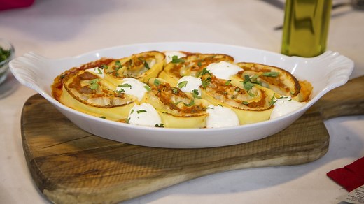 Pinwheel lasagna and Bolognese sauce: Get the recipe!