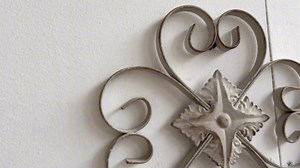 SOFE Antique Wall Candle Sconces Set of Two, Wrought Iron Candle Wall Sconce, Rustic Hanging Candle Holder Pillar, Farmhouse Metal Decor for Living Room, Dining Room, Bathroom, Brown
