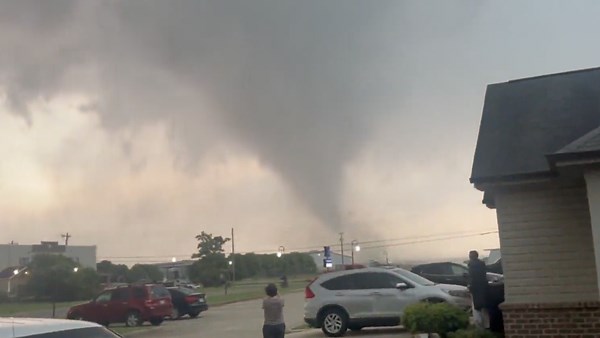 Tornado Touchdown in Huntsville Captured in Terrifying Footage