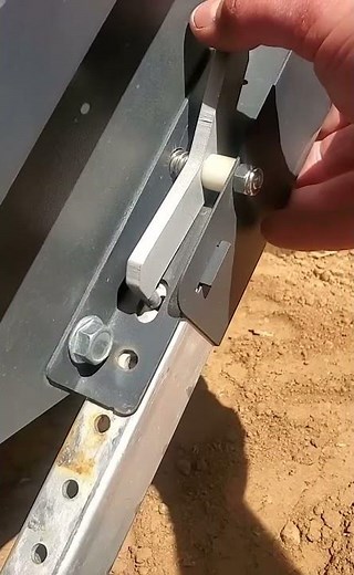 RV Consumer Warns About Entry Step Safety Concerns
