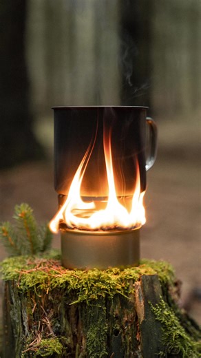 Survival Lifehack: Boiling Tuna in Oil for Emergency Cooking