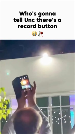 There's a record button, Unc! 😭🥀