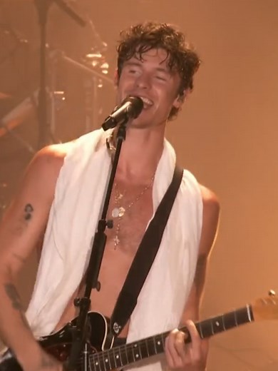 Shawn Mendes Cantando 'In My Blood' no Rock in Rio 2024