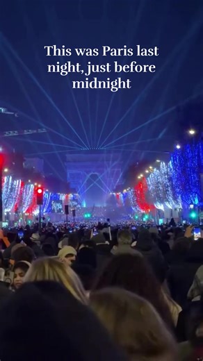 Paris, January 1st, 2026. Just after midnight, fireworks lit up the Champs-Élysées and the Arc de Triomphe to welcome the New Year. The city’s official New Year’s Eve celebration once again brought thousands of people together in the heart of Paris, marking the start of 2026 with light, color, and a calm festive atmosphere. | Forever Paris