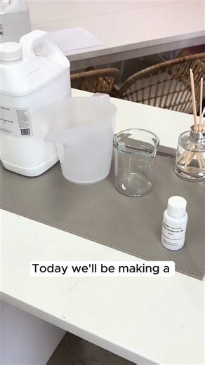 DIY Reed Diffuser: Easy Steps with Scent Method