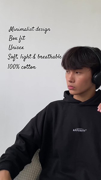 Introducing the latest in AFFINITY, This sweat shirt is soft, light and breatheable unisex product with minimalist design. It fits boxy and manufactured with 100% cotton flex . Available in the different colors and sizes. Colors: Grey, Green and black Sizes : M , L and XL Instagram: affinityclo.np #affinityclo #basedinnepal #kathmandu #sweatshirts