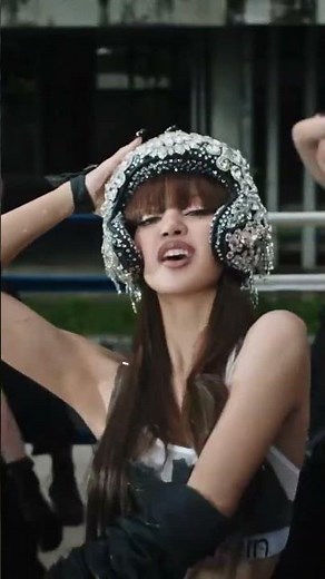 LISA 最新單曲〈SaWaDiKa〉MV 公開！