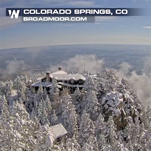 Spring in Colorado? ❄️Gorgeous time-lapse of the fresh snowfall above Colorado Springs this morning. #COwx