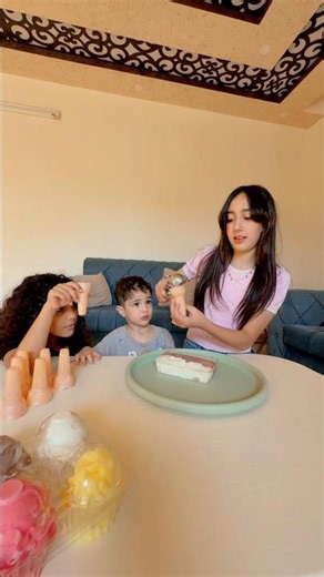When your sister divides the ice cream #Kinan #Jojo #Ronza