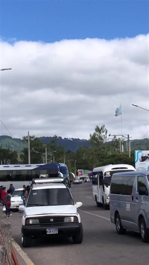 Exploring Linaqueña: A Unique Bus Experience in Honduras
