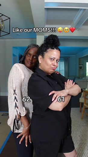 How Would We Look in 20 Years? Moms Reactions Caught Live