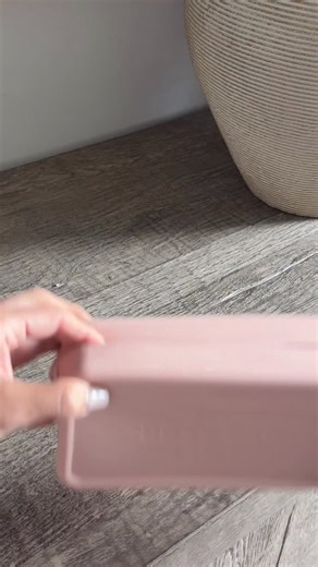 Dose of Colors on Instagram: "Holiday Giveaway Alert! 🎁 The year’s almost over… time for a little Dose glow-up. 3 lucky winners will win: • Dose Bag • 4 new Wooden Lip Liners • 3 new It’s Literally Magic Multi-Use Shimmer Sticks How to Enter: 1️⃣ Like this post 2️⃣ Follow @doseofcolors 3️⃣ Tag your friends in the comments 💥 Bonus: Share this post on your story & tag us for an extra entry! T&C: Ends tomorrow, Dec 22, at 6PM PST. 18+ only. No purchase necessary. Winners will be DM’d from our ver