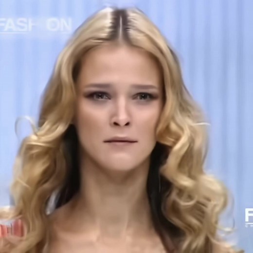 Carmen Kass Catwalk Compilation