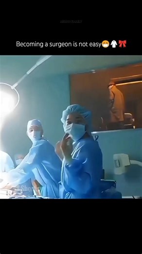 Becoming a surgeon not easy😷🥼🎀 #shorts #mbbs #surgeon #doctor #trending #motivation