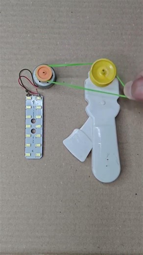 DC.motor. LED light .#machine. #power #generator #dcmotor..tech .💡💡💡👈👈😱👍👍👍