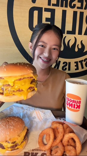 325K views · 4.3K reactions | Burger King Mukbang 李 Burger King Philippines #BurgerKingStackers #StackItYourWay | Faye Balbacal | Facebook