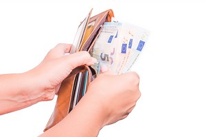 Acompte : définition, montant, remboursement...