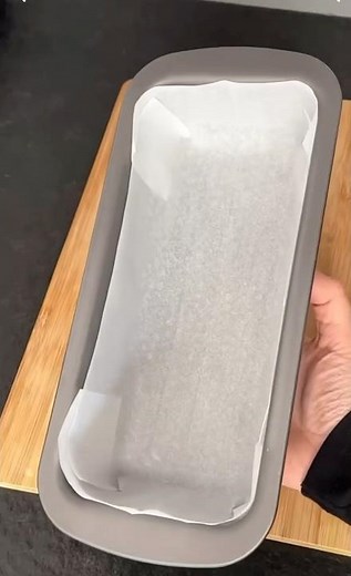 How to Use Parchment Paper the Right Way 🧁✨ | Baking Tray, Muffin & Round Mould Tips