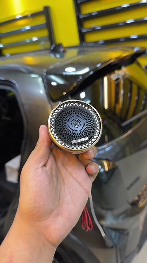 Full Range Mohawk Speaker: The Perfect Addition to Your Car Accessories Collection