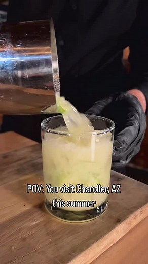 ☀️It’s the first *official* day of summer and here’s what we love about summertime in #ChandlerAZ!☀️ 🍦🍹Find refreshing treats & drinks all around. There’s no shortage of sweet ways to chill out! 🏖️💦Whether it’s a splash pad for the kids or a relaxing resort pool, Chandler knows how to make a splash. 🎳🕹️Step inside and experience exciting entertainment in the AC with your friends & family. All cool, literally! Chandler’s summer scene is low-key a blast! Come discover our favorite things to 