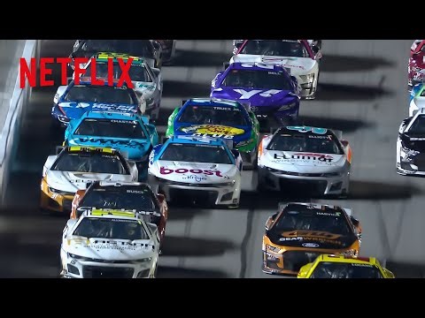 衝撃映像 - くしゃみひとつが命取りとなる極限状態のスポーツ | NASCAR: フルスピード | Netflix Japan