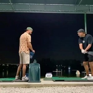 Firing off drunk texts to every girl in your contacts at 2am (via @coach_rusty) | Alcohol Memes