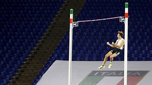 Caiu o mítico recorde de Serguei Bubka