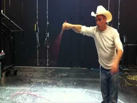 How To Trick Rope Will Rogers style. Taught by cowboy Will Roberts