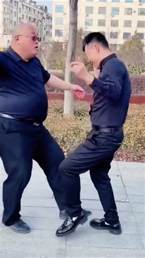 Funny Man Dancing ~ Amazing Performance