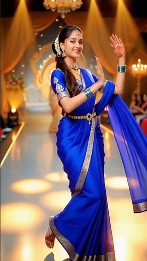 Elegant Saree Runway Walk | Indian Saree Fashion Show 💫