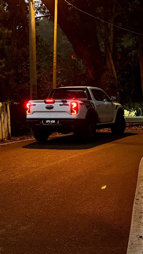 Ahirine Ahirudin on Instagram: "best caption on this big boi wins a secret prize. Bonus if you can guess the correct model 🤪"