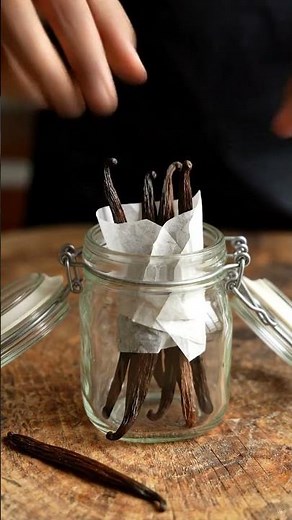 How to store vanilla beans properly?