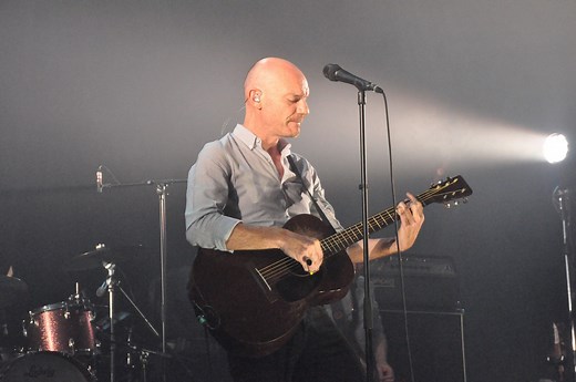 Gaëtan Roussel en concert dans le Cotentin en mars 2022