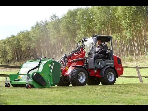 Weidemann – Hoftrac® 1380 Einsatz mit Schlegelmäher