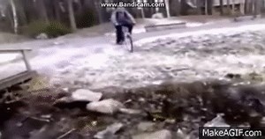ui juma ui juma voi vittu tulkaa auttaa äkkiä nyt vittu mää oon ihan jäässä! on Make a GIF