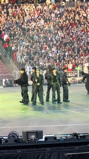 BTS Alien Stanford day 1 #bts #bangtan #방탄소년단 #bts_arirang #bts_tour