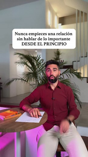 En pareja solemos hablar de nuestros gustos, nuestras series favoritas, nuestras rutinas del día a día… Compartimos anécdotas, planes, momentos. Pero - casi nunca - hablamos de lo verdaderamente importante al inicio de una relación. 10 preguntas para conectar desde el principio y construir una base sólida en tu relación: 1. ¿Cuáles son tus objetivos personales y profesionales para los próximos 10 años? 2. ¿Qué valores son imprescindibles para ti en una relación? 3. ¿Cómo imaginas tu vida dentro 