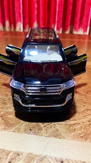 Explore the Best Toy Landcruiser V8 for Hours of Entertainment