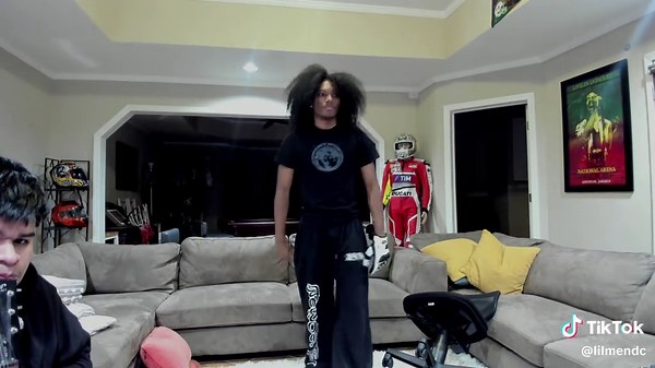 Mindless Behavior Dance Celebration with Lil Mendc