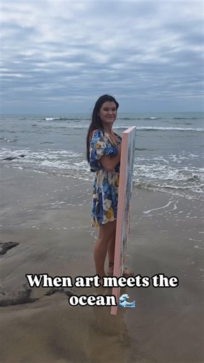 When art meets the ocean 🌊 A story of wisdom, strength and journey, carried by the graceful sea turtle 🐢 Born from the colours of the reef and the whispers of the tide, this painting captures the calm power of the sea and the resilience of life beneath it. 💙 A statement artwork created for collectors who value depth, story and connection, art that speaks long after the waves fade. Now available 🌊 👉 https://www.cherneesutton.com.au/collections/indigenous-canvas-paintings/products/grow-big-ya