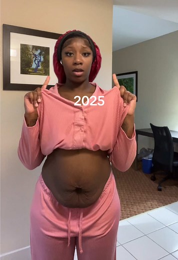 and I’d do it 100 times again! 😩💕 #fyp#tranformation#tummytuck#momof3#mombod