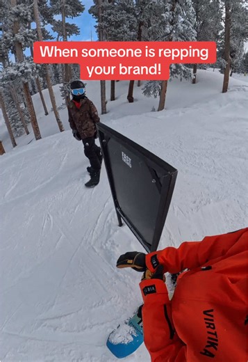 Say Hi to Fellow Evolution Logo Wearers!