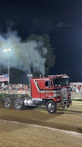 Kenworth Cabover semi pulling in Tollesboro, KY! Battle of the Bluegrass Pulling - #Kenworth #Trucking #BigRig #Diesel #Turbo #Reels #Motorsports | JP Pulling Productions